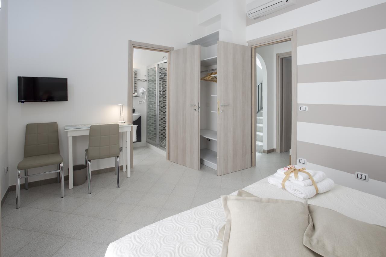 B&B Cinisi Mare E Monti Exterior photo